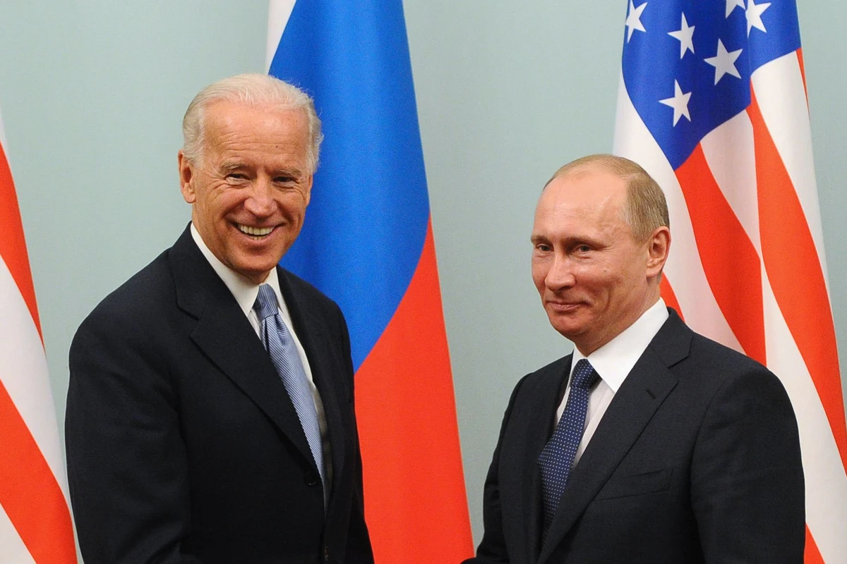 Путин и Байден впервые провели телефонный разговор