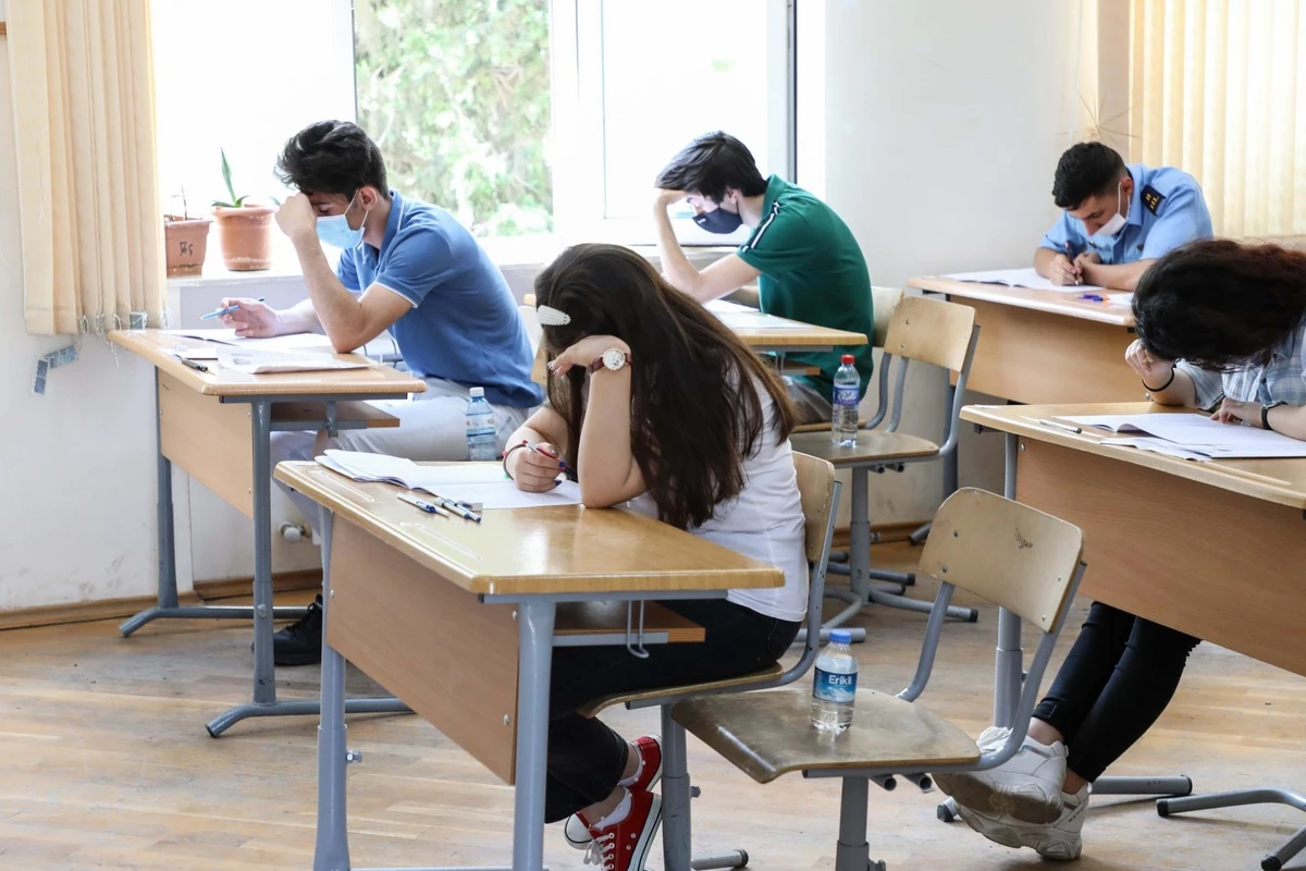 Ali məktəblərə qəbul imtahanlarının vaxtı AÇIQLANDI