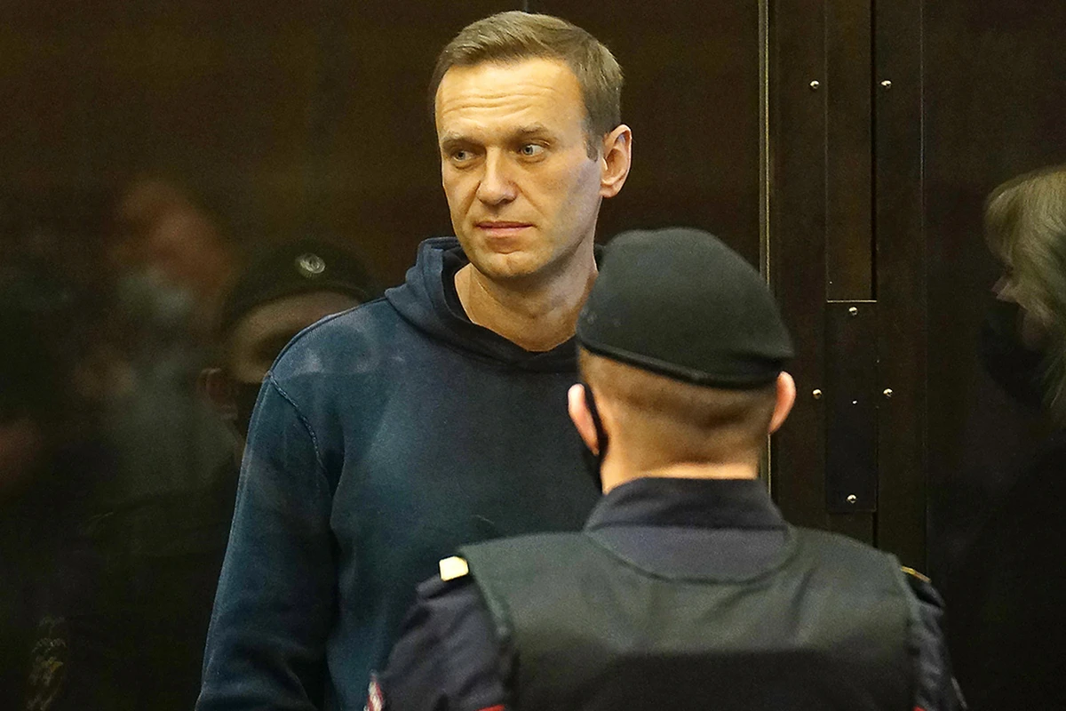 Навальный потребовал в суде своего немедленного освобождения
