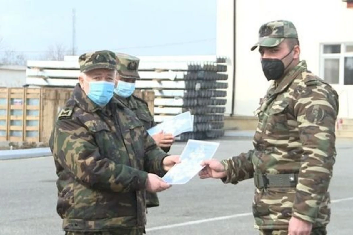 Rusiyalı mütəxəssislər FHN-in bir qrup əməkdaşına minatəmizləmə üzrə kurs keçdi - FOTO