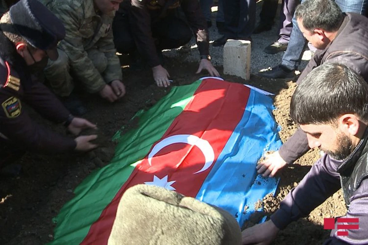 Şəhid Ələkbər Ələkbərli Tərtərdə dəfn edilib - FOTO