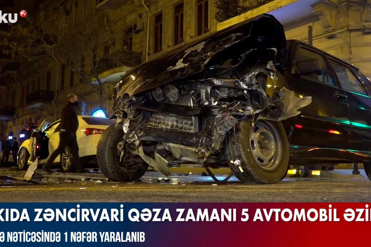 Цепная авария в Баку - повреждены 5 автомобилей, есть пострадавшие - ВИДЕО 