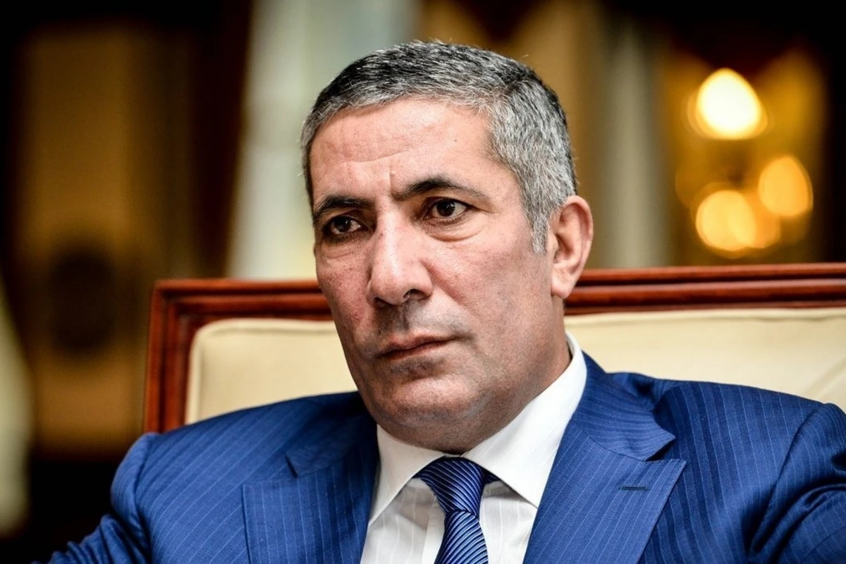 Сиявуш Новрузов призвал оставить его в покое