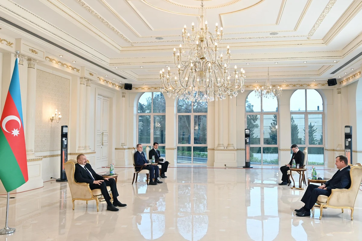 Президент Азербайджана принял верительные грамоты нового посла Беларуси - ФОТО