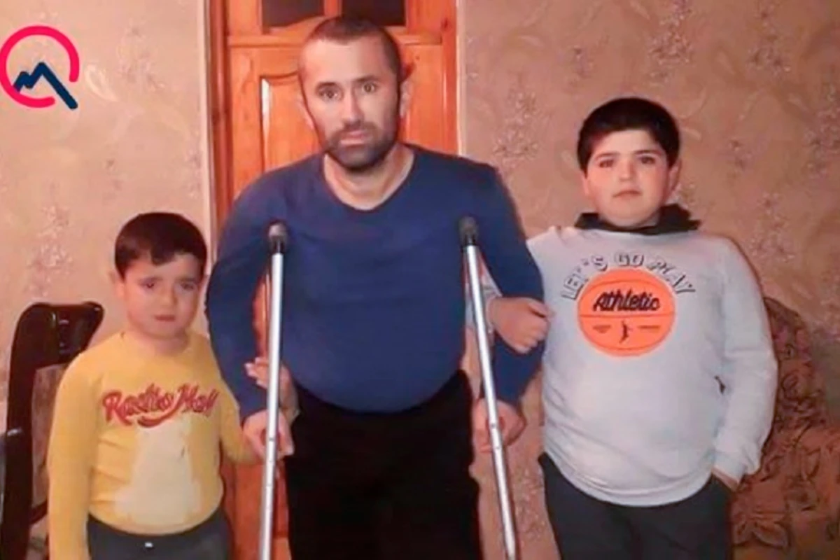 Erməni terroru nəticəsində ayağını itirən Bərdə sakini: “Bütün orqanlarım qəlpə ilə doludur” - FOTO