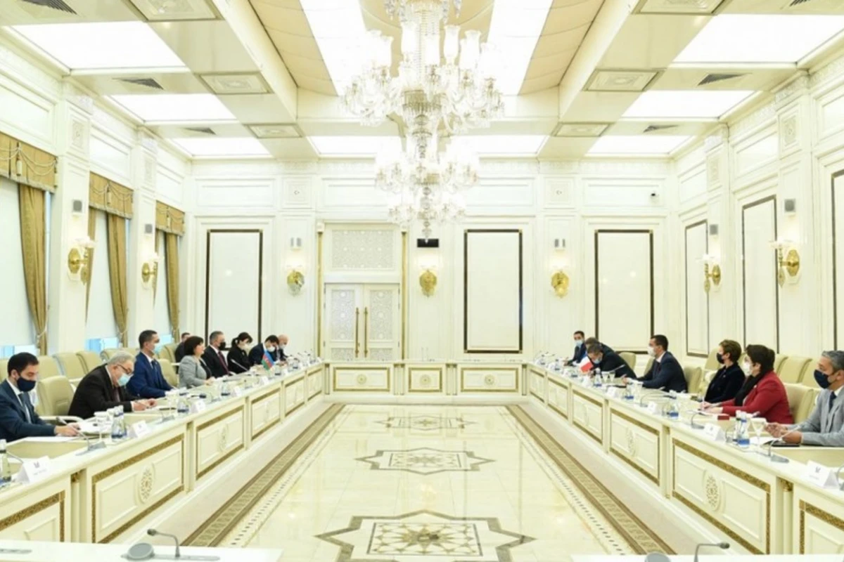 Fransalı deputatlar Xocalı həqiqətlərini parlament tribunasında səsləndirəcək