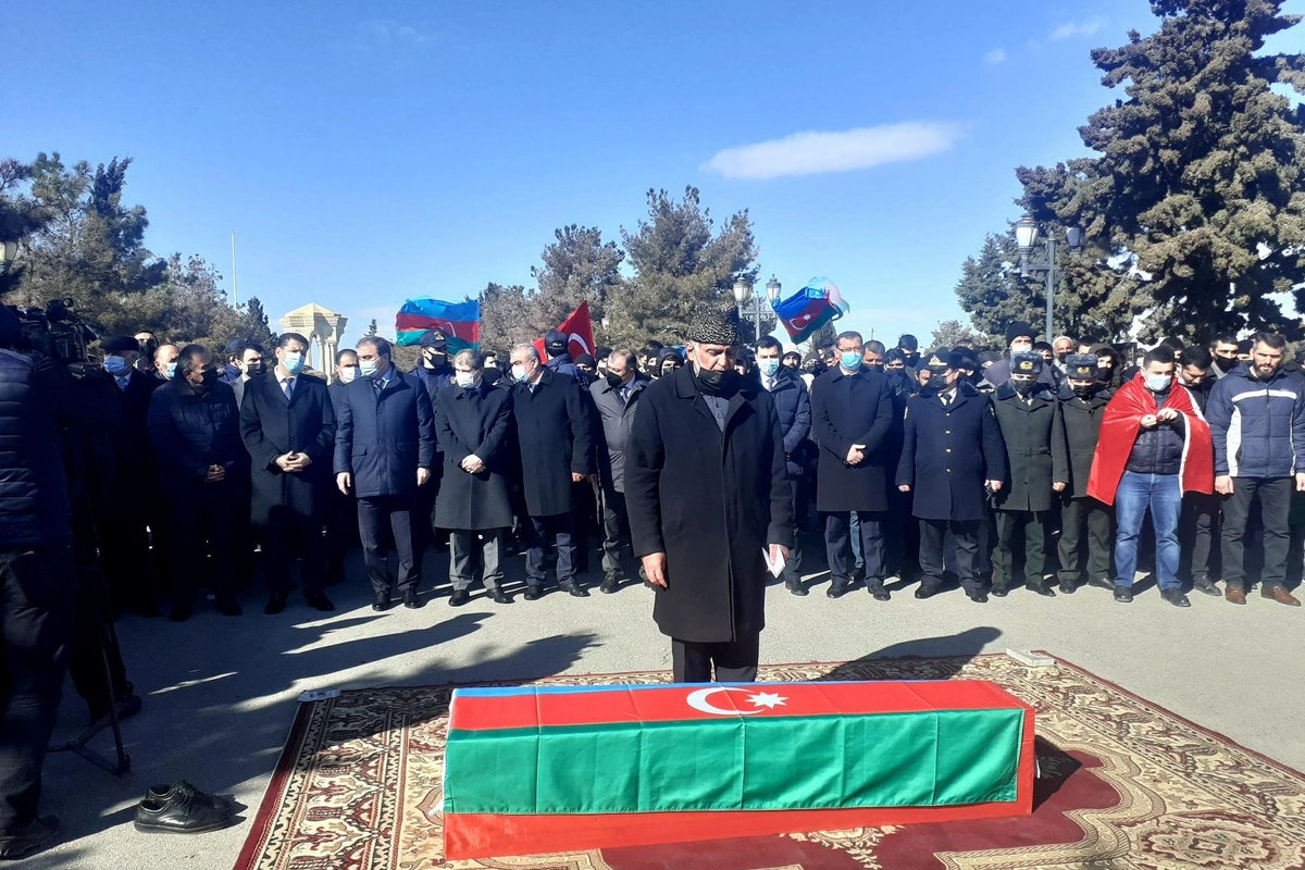 Uşaq evində böyüyən Vətən müharibəsi şəhidi dəfn edilib - VİDEO Uşaq evində böyüyən Vətən müharibəsi şəhidi dəfn edilib - VİDEO