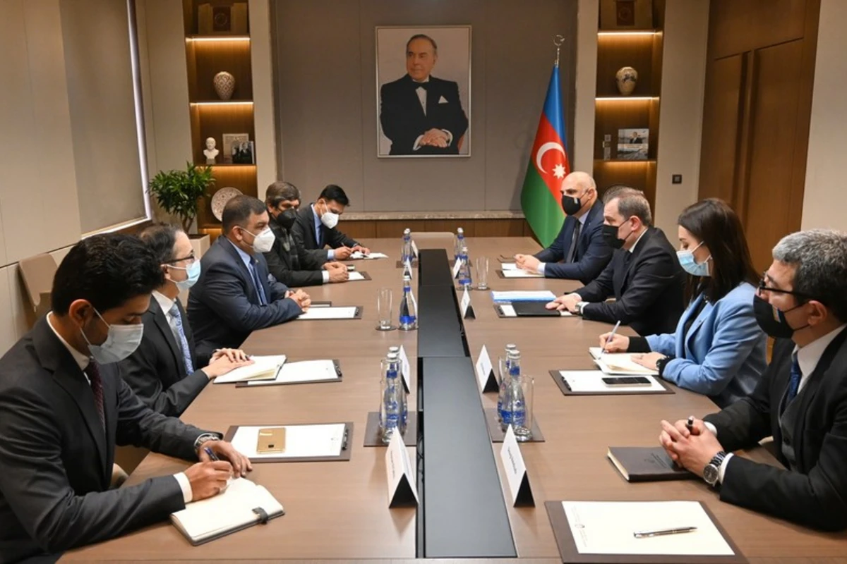 Ceyhun Bayramov pakistanlı generalla müzakirələrdə - FOTO