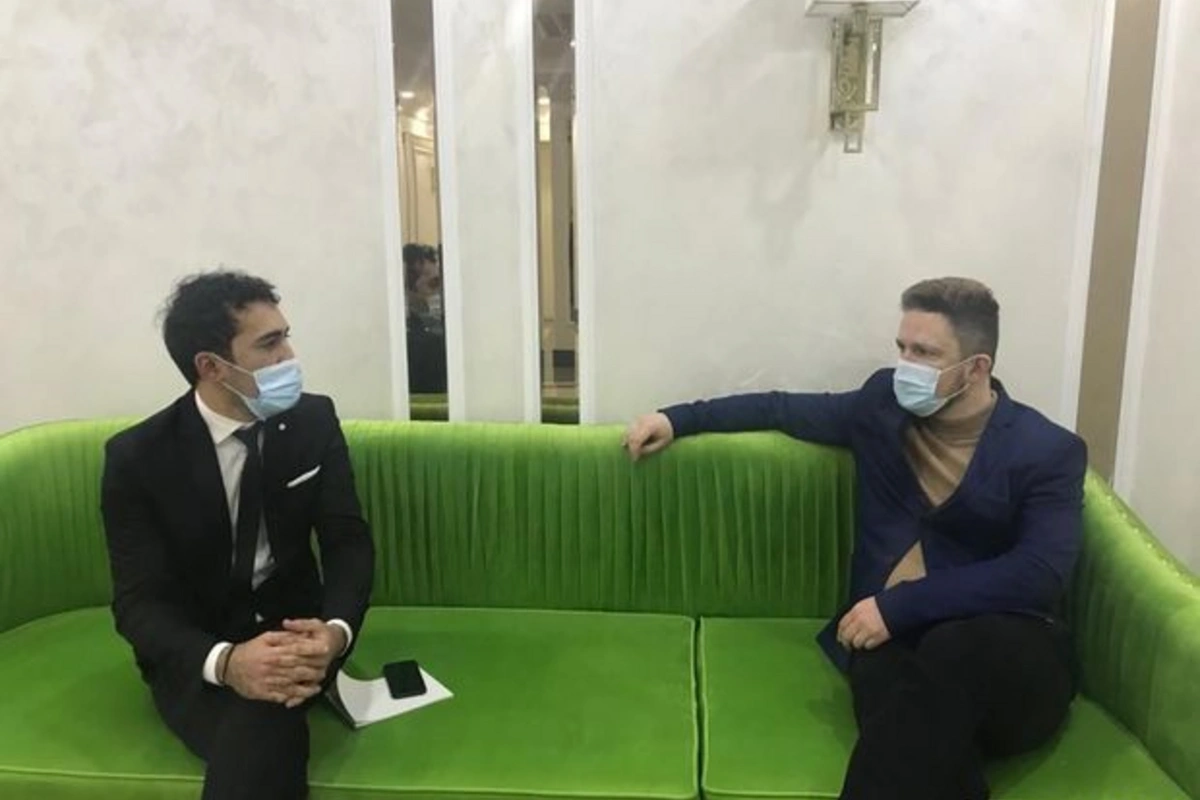 Fransa qəzetində “Qarabağda müharibəsonrası vəziyyət və sülhün problemləri” müzakirə olunub