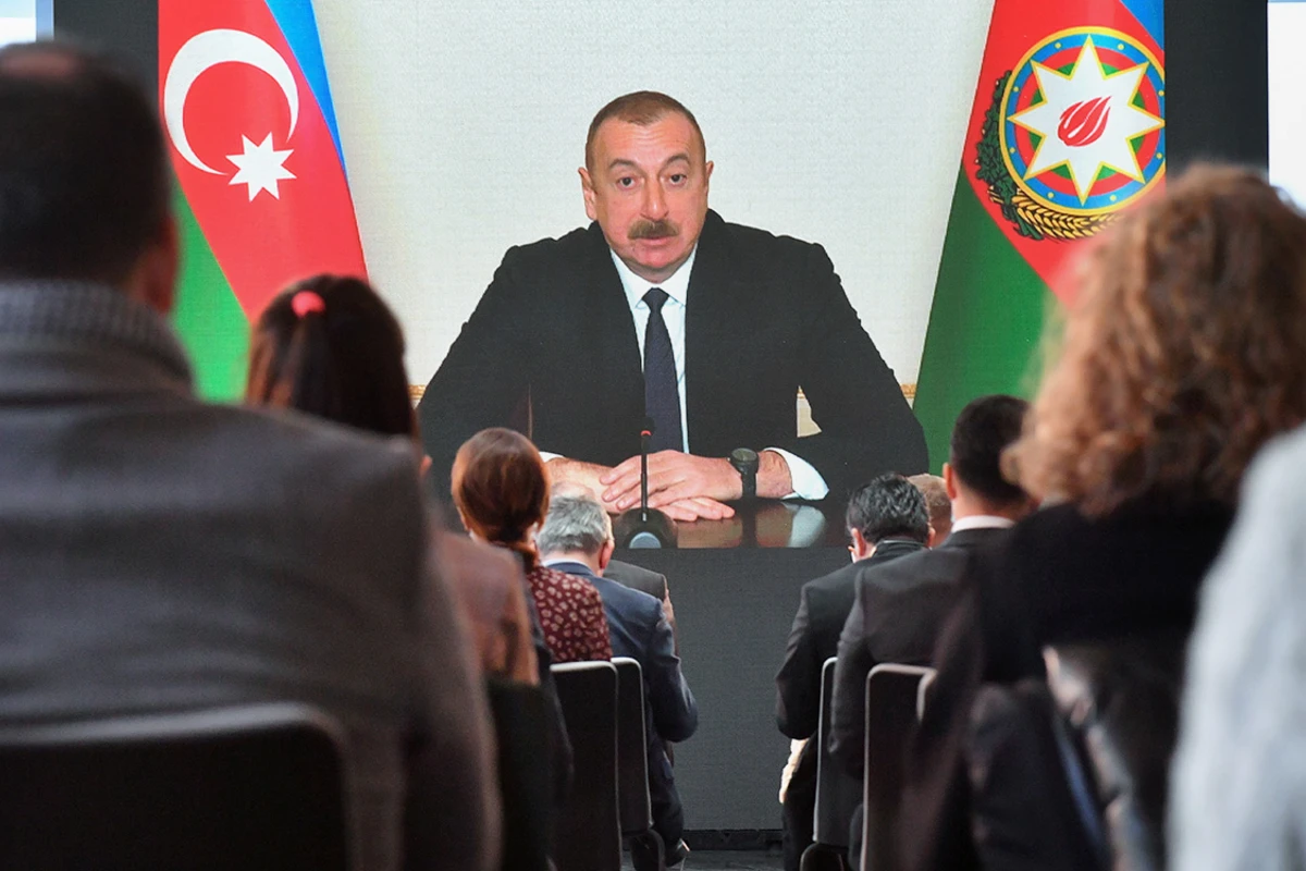 Prezidentin müharibə vaxtı Ermənistanı 23 dəfə sülhə çağırması nədən xəbər verirdi? - ŞƏRH Prezidentin müharibə vaxtı Ermənistanı 23 dəfə sülhə çağırması nədən xəbər verirdi? - ŞƏRH