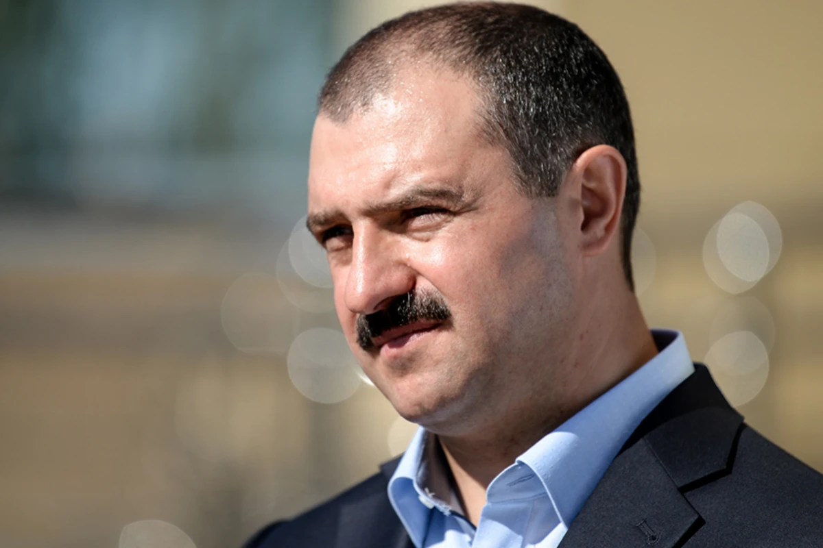Лукашенко уволил сына с должности помощника президента