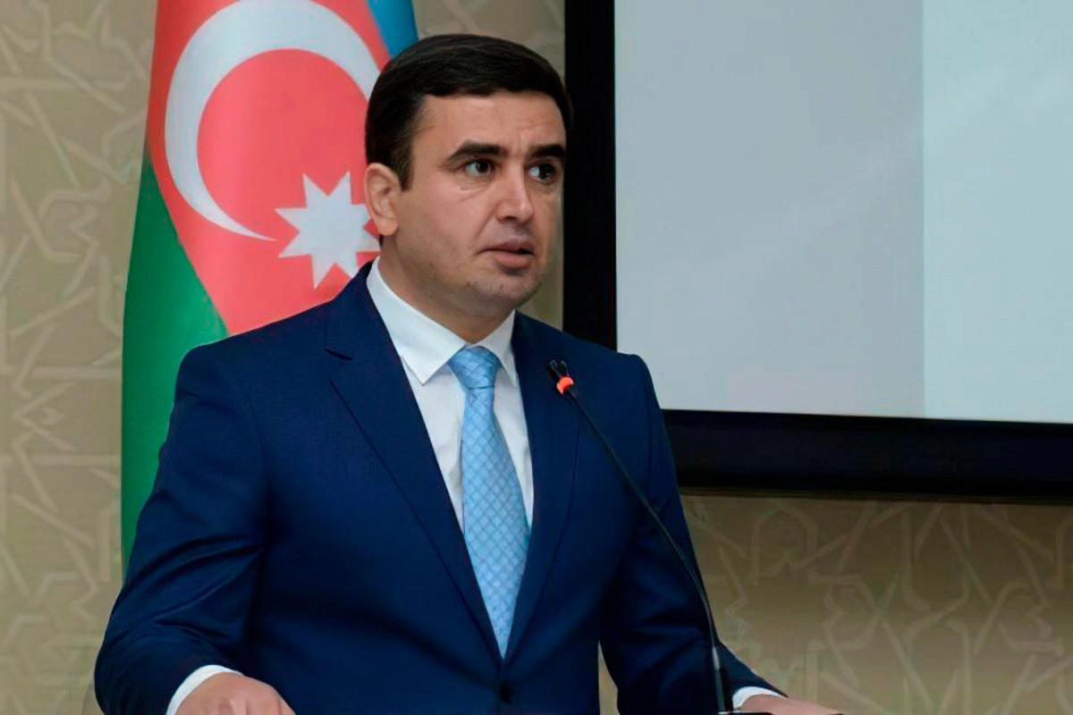 Глава ИВ освободил от должности завотделом