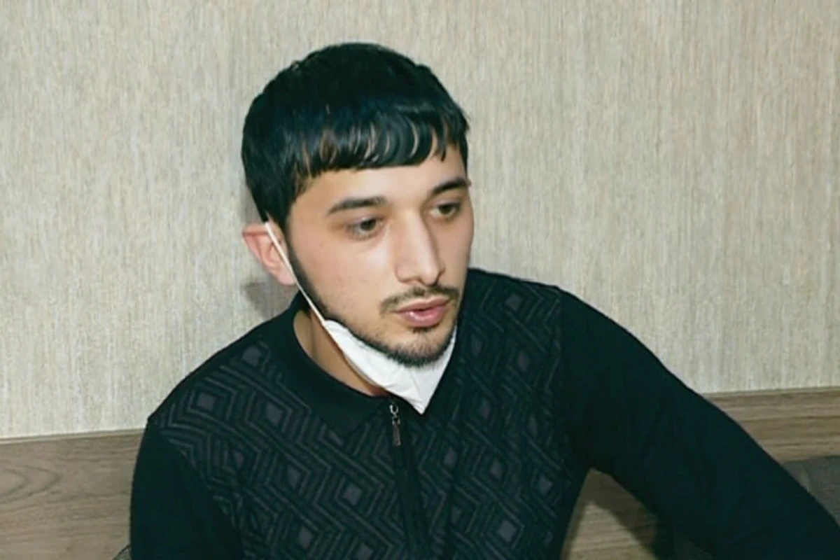 Müştəri kimi əyləşdiyi avtomobildən qızılları oğurladı