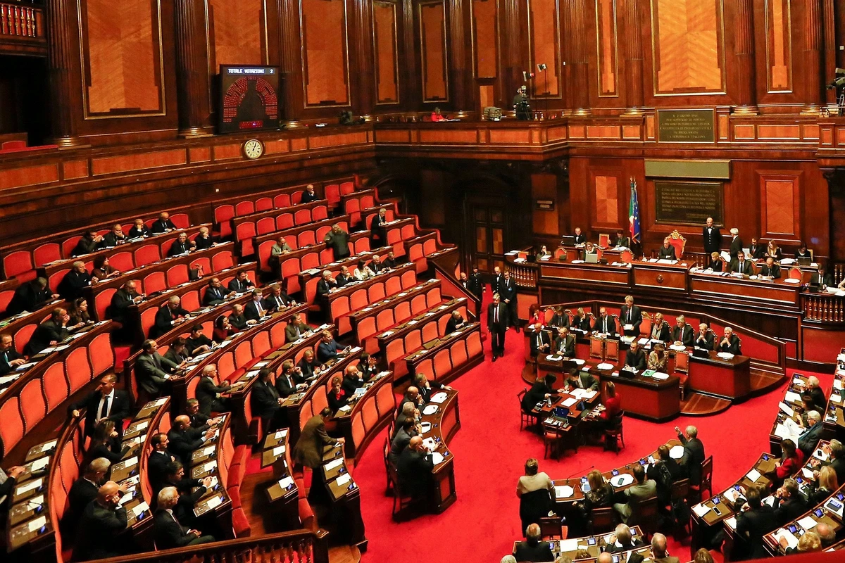 Парламент Италии требует предоставить карты заминированных территорий Азербайджана