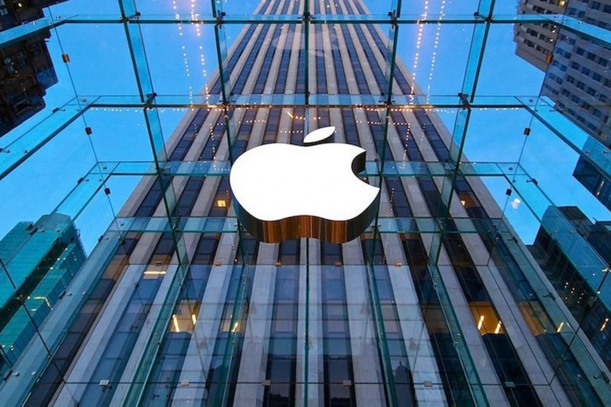 Böyük Britaniyada “Apple” şirkətinə qarşı təhqiqat başlandı Böyük Britaniyada “Apple” şirkətinə qarşı təhqiqat başlandı
