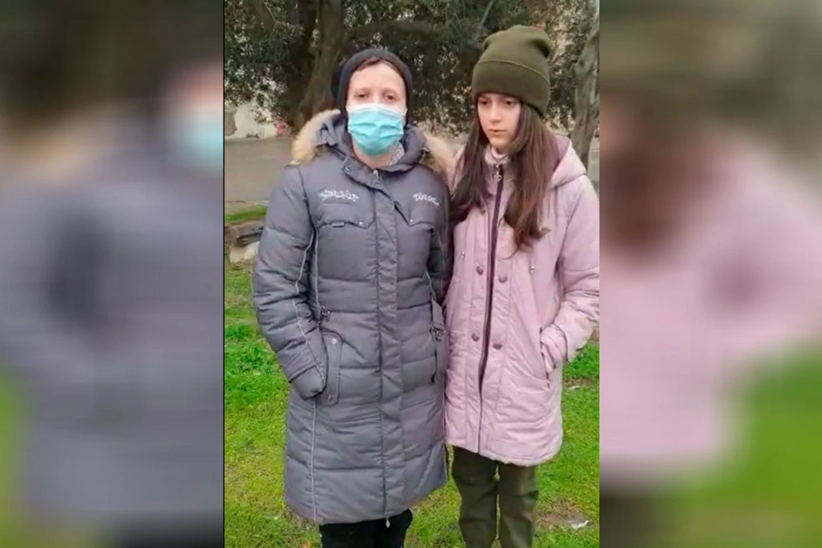 Найдена пропавшая в Баку 13-летняя девочка: ее мать рассказала подробности инцидента - ВИДЕО Найдена пропавшая в Баку 13-летняя девочка: ее мать рассказала подробности инцидента - ВИДЕО