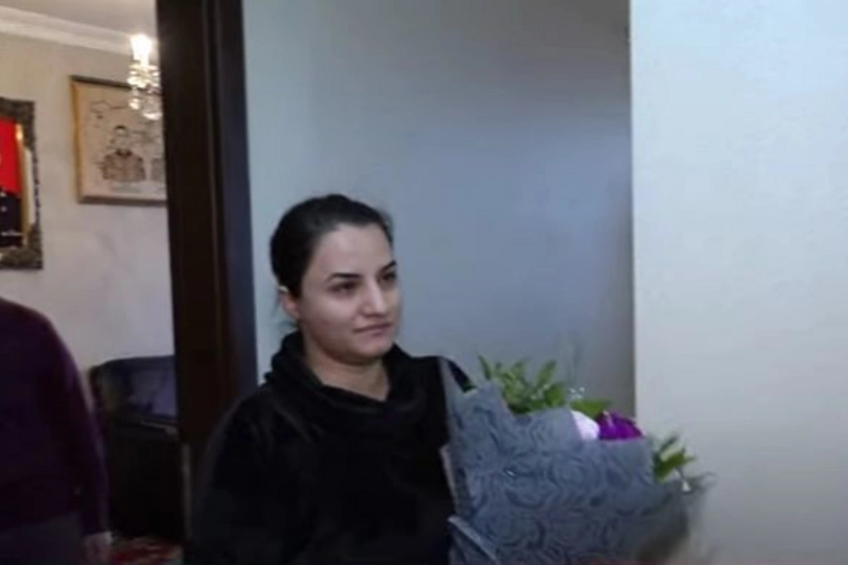Şəhidimizin anası və həyat yoldaşı 8 Martda yad edildi - VİDEO