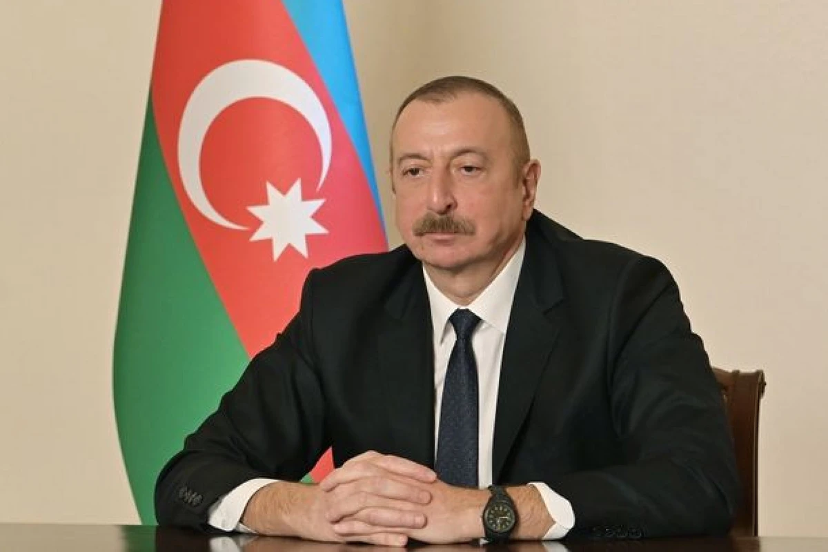 Президент Ильхам Алиев поздравил азербайджанских женщин с Международным женским днем 8 Марта