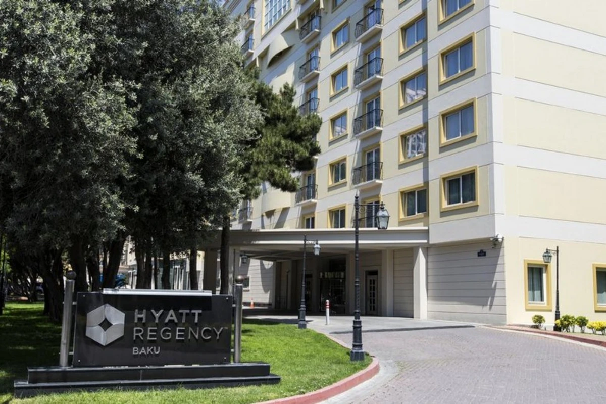 “Hyatt Regency Baku” hotelinin rəhbəri ilə bağlı qərar çıxarıldı “Hyatt Regency Baku” hotelinin rəhbəri ilə bağlı qərar çıxarıldı