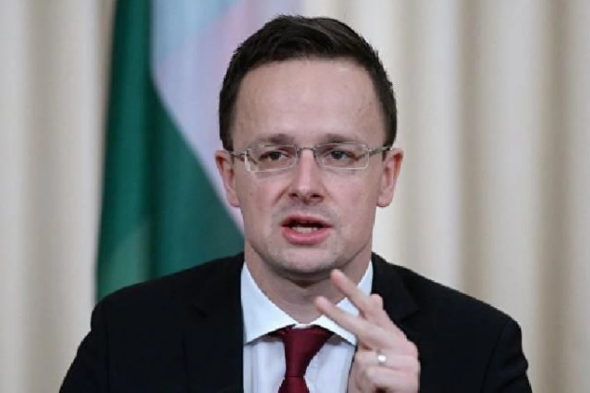Macarıstan XİN başçısı Azərbaycana gəlir