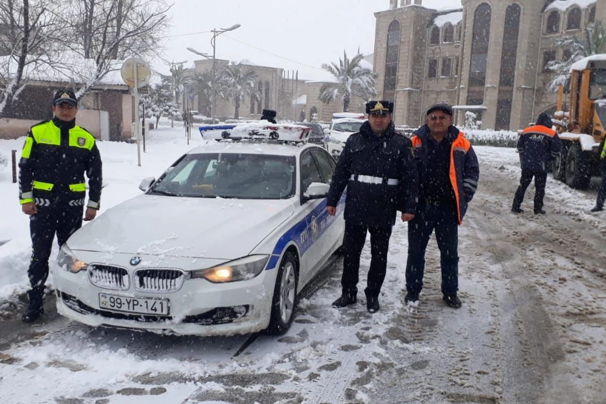 Yol polisi sürücülərə müraciət edib