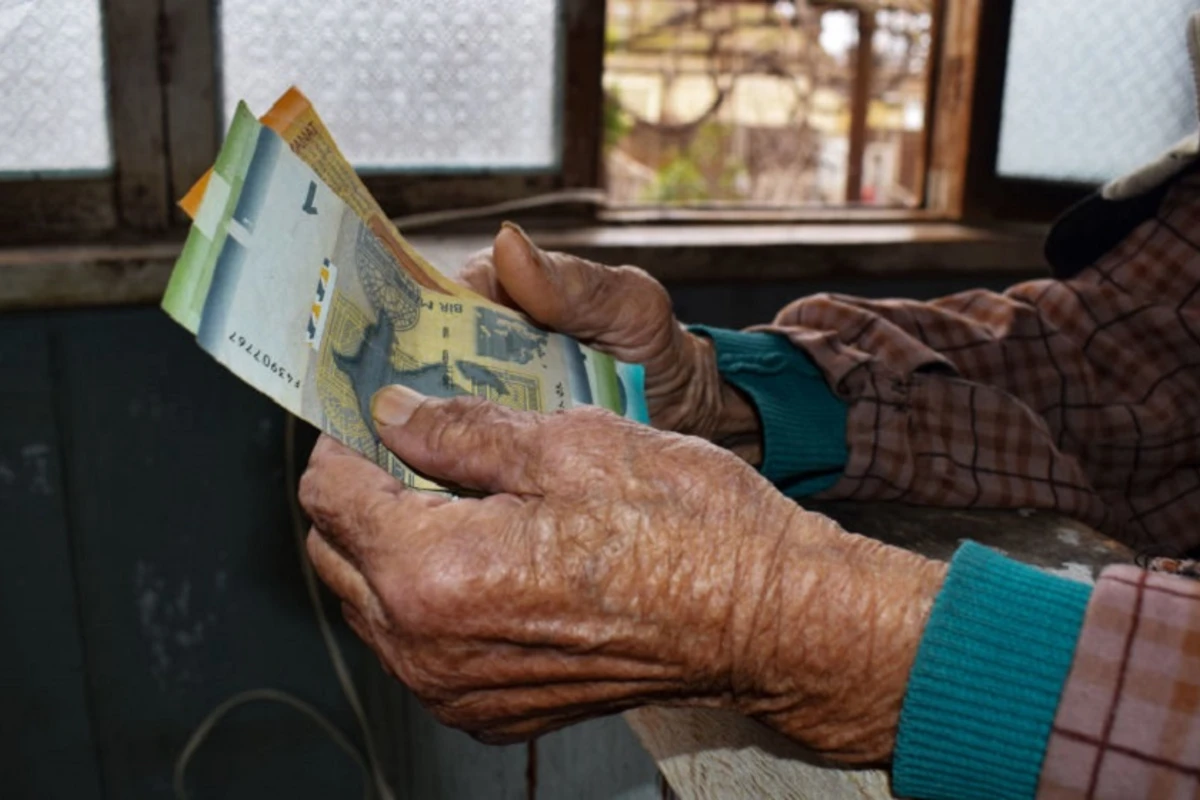 Nazirlik bəzi pensiyaların dayandırılmasına aydınlıq gətirib