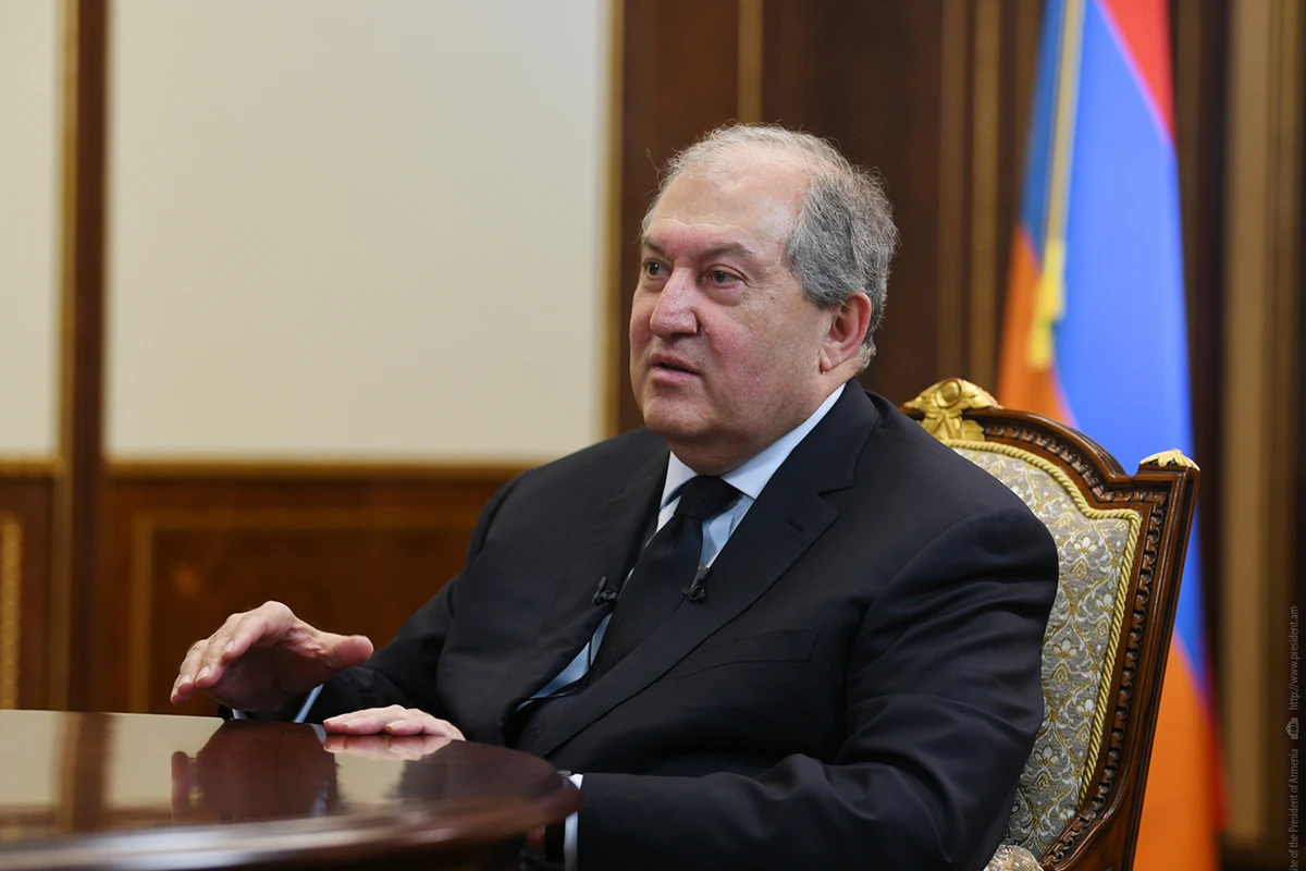 Президент Армении госпитализирован