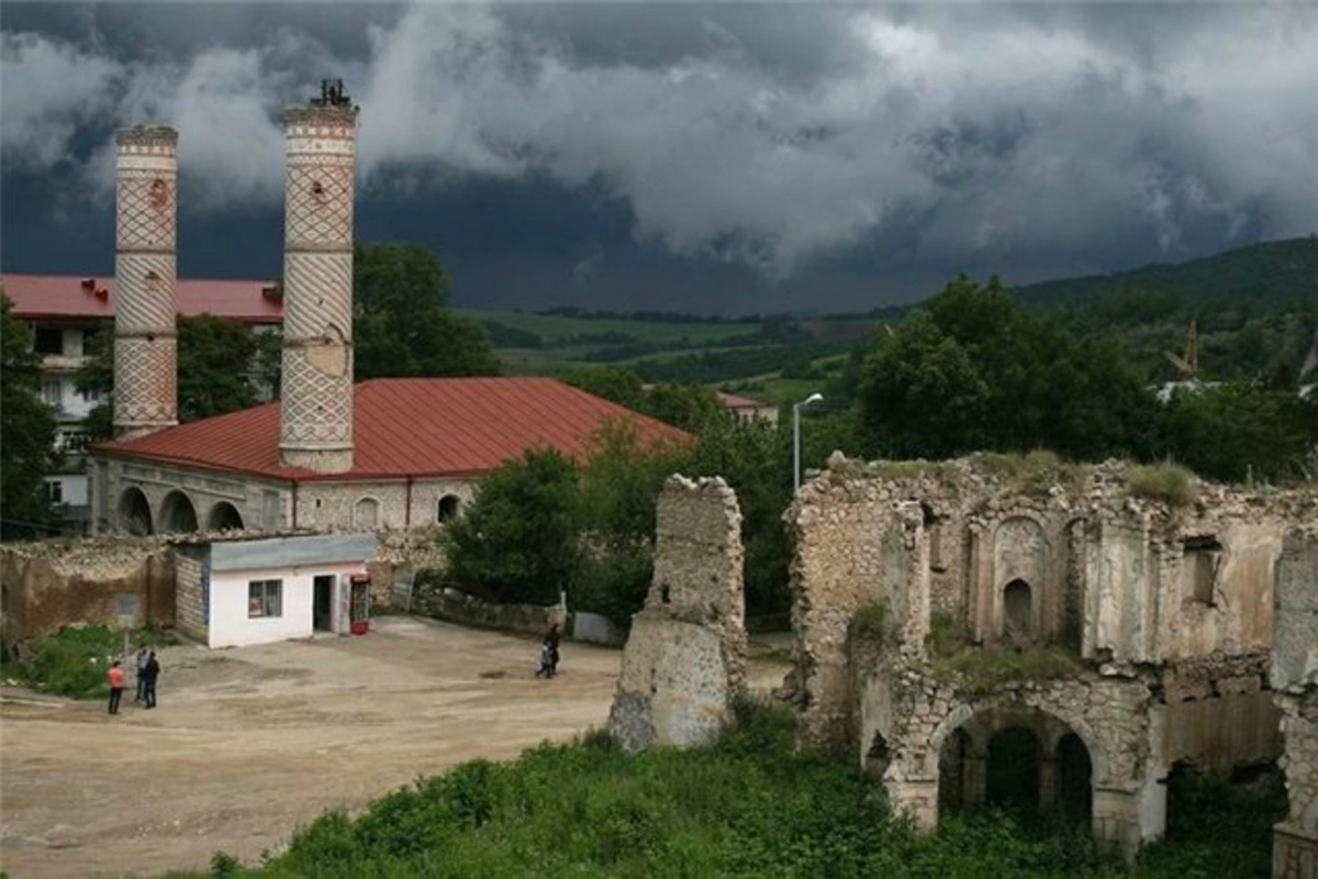 Qarabağda radio yayımına başlamaq istəyən şirkətlər - SİYAHI