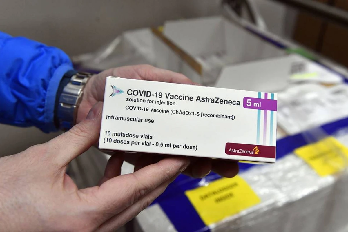 “AstraZeneca” çexləri peyvəndsiz qoyacaq, tədarük 40% azaldılır “AstraZeneca” çexləri peyvəndsiz qoyacaq, tədarük 40% azaldılır
