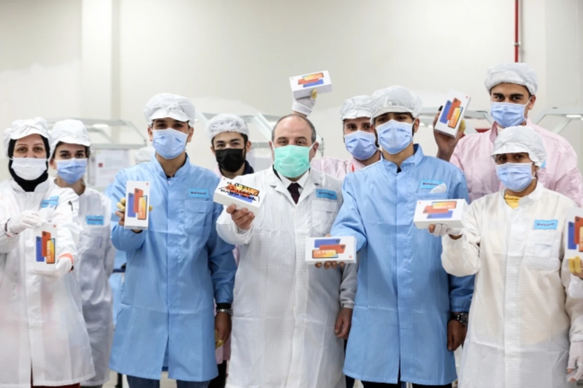 “Xiaomi” Türkiyədə zavod açıb