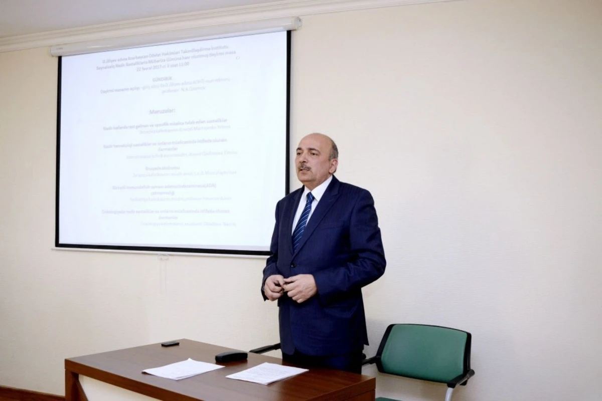 Təyyar Eyvazov: Allergiyası olan şəxslərdə peyvənddən sonra mənfi nəticə görünməyib