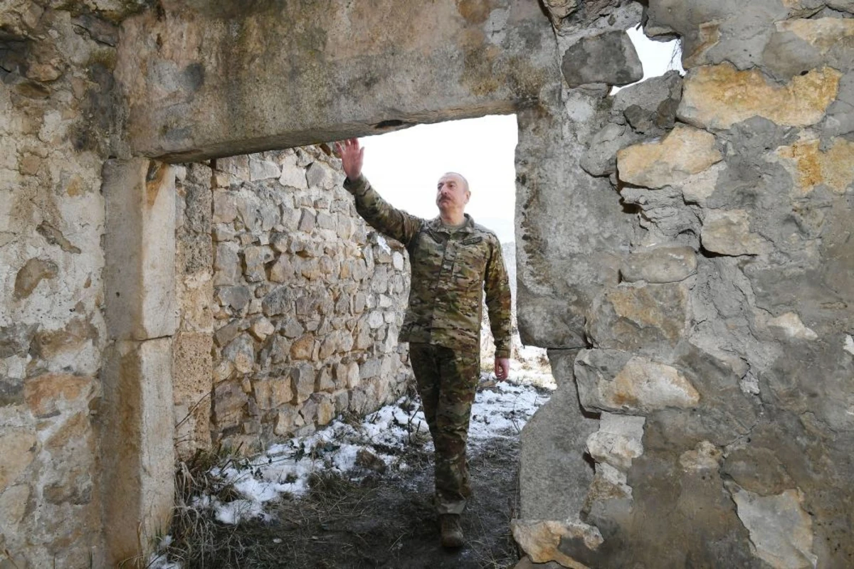 Ильхам Алиев: Посмотрите, в каком виде находится город, во что враг превратил Шушу