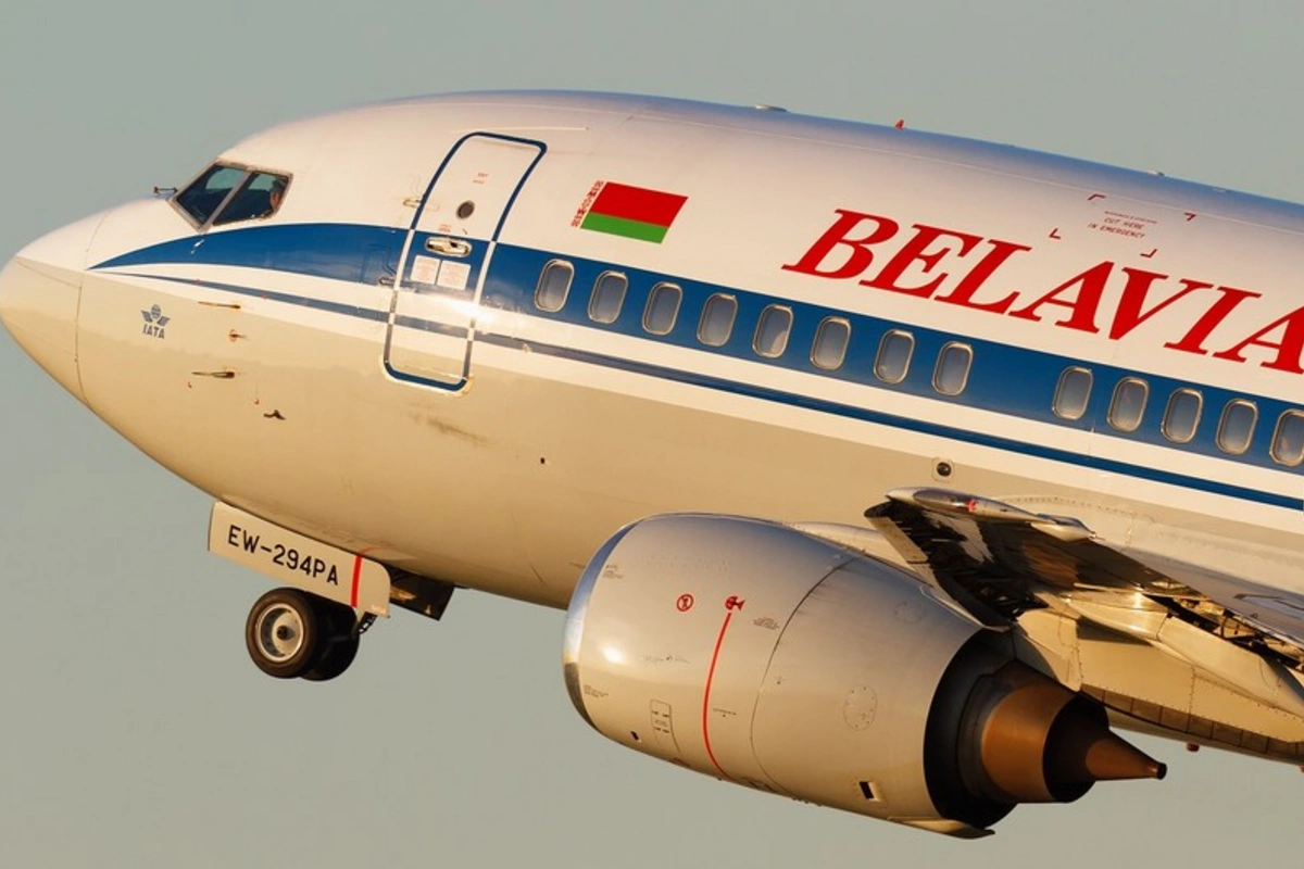 Minsk-Bakı aviareysi bərpa edildi