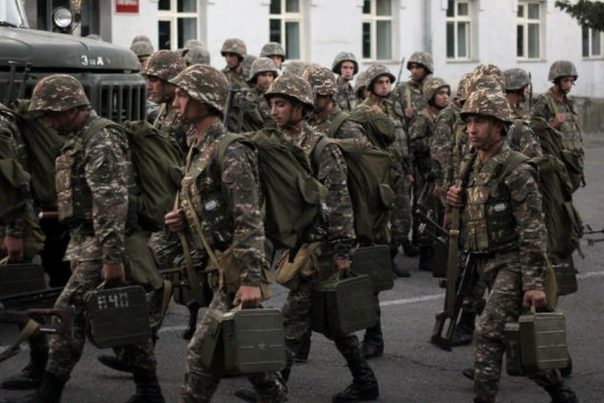 В Армении отменили военное положение