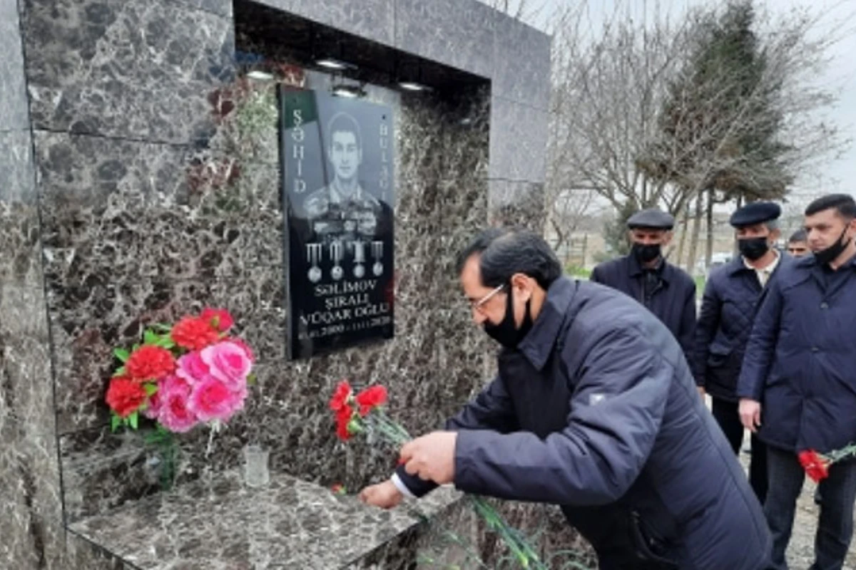 Kürdəmirdə şəhidin xatirəsinə tikilən bulağın açılışı oldu - FOTO