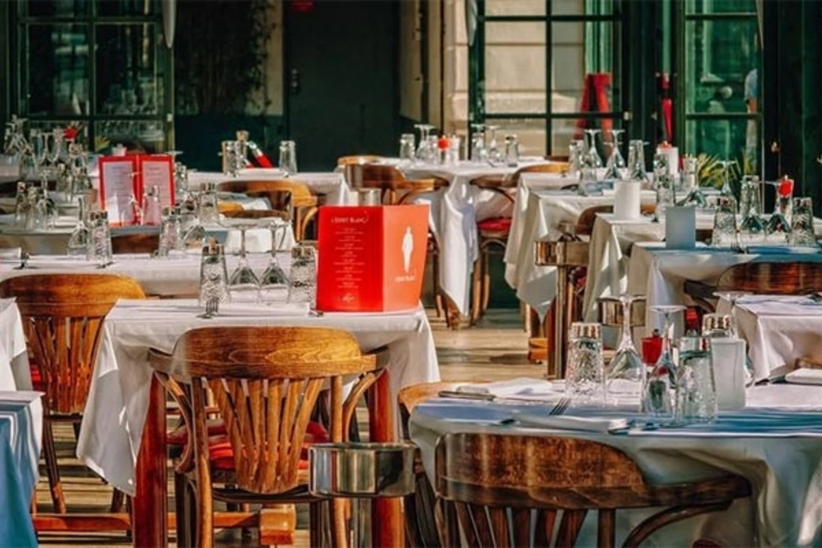 Bakının tanınmış restoranları cərimələndi - SİYAHI