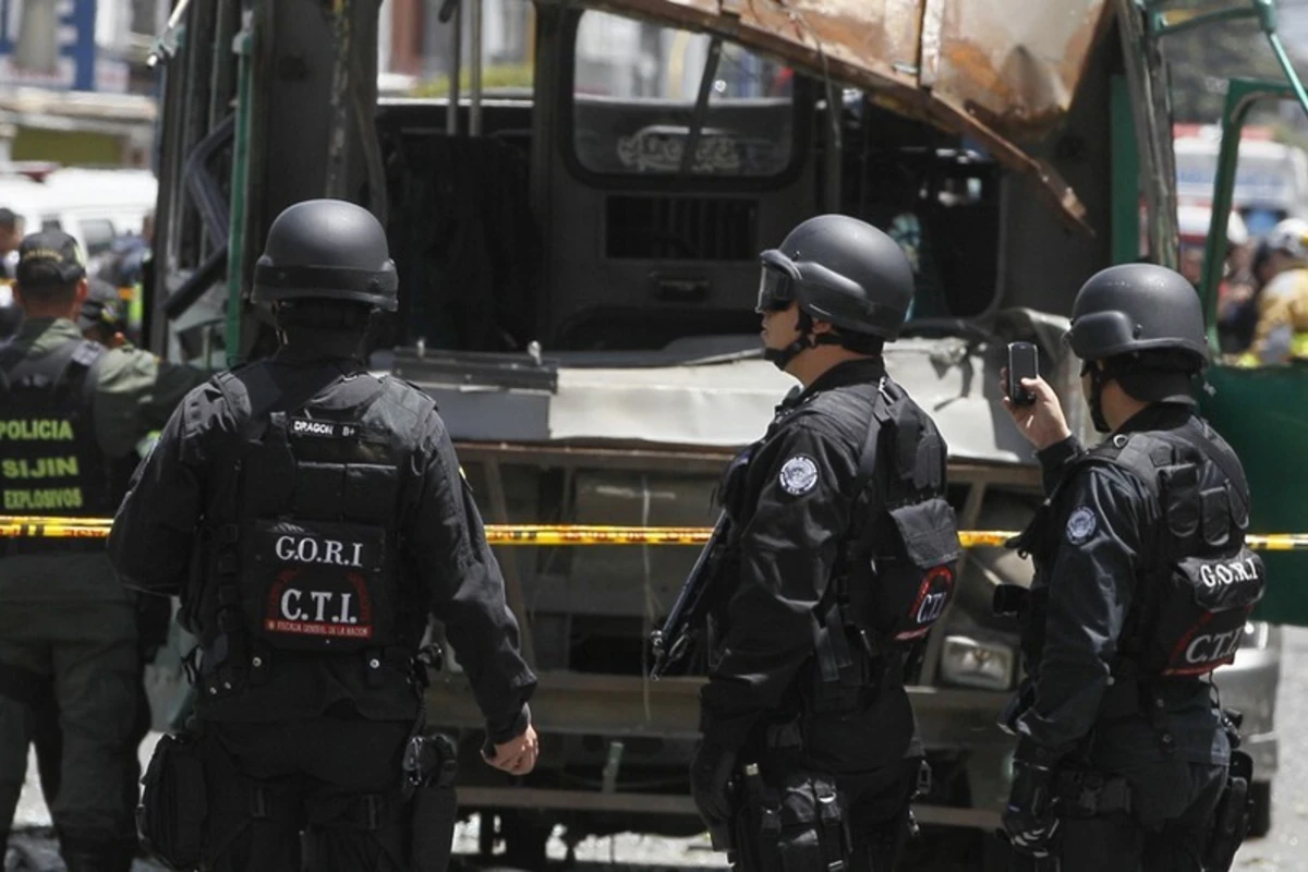 Kolumbiyada terror aktı - Ölənlərin sayı durmadan artır