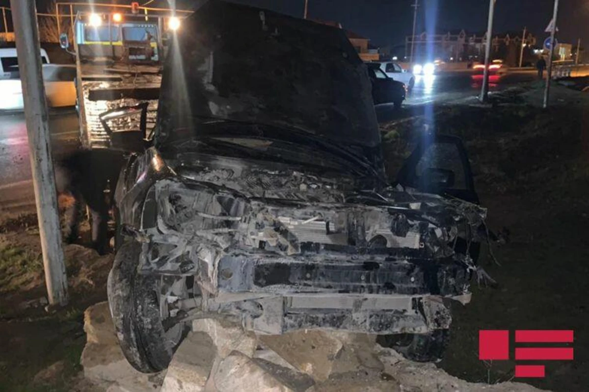 Bakıda gecə saatlarında dəhşət: Hadisə yerindən FOTOlar