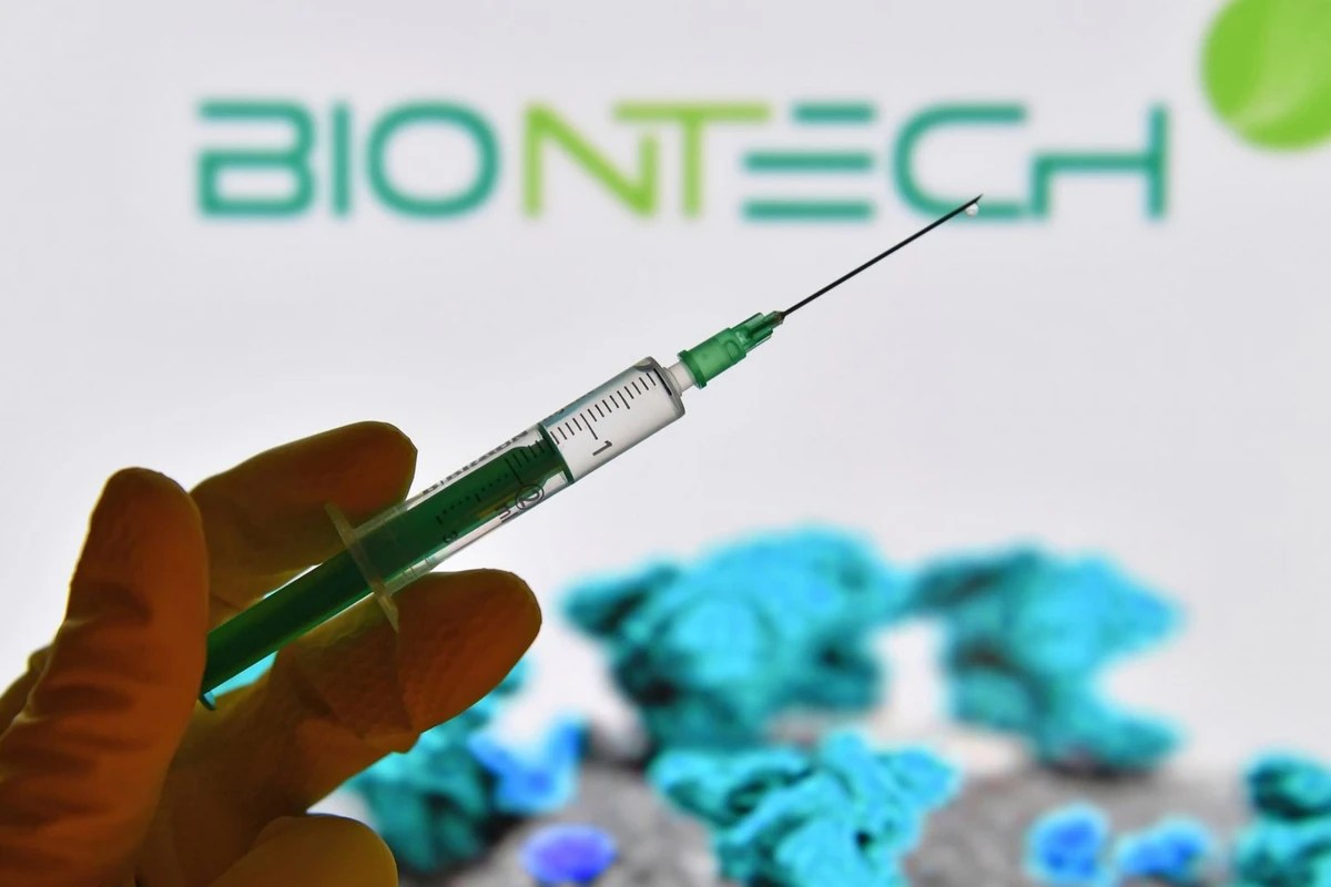 Азербайджану будет выделено 218 790 доз вакцины Pfizer-BioNTech