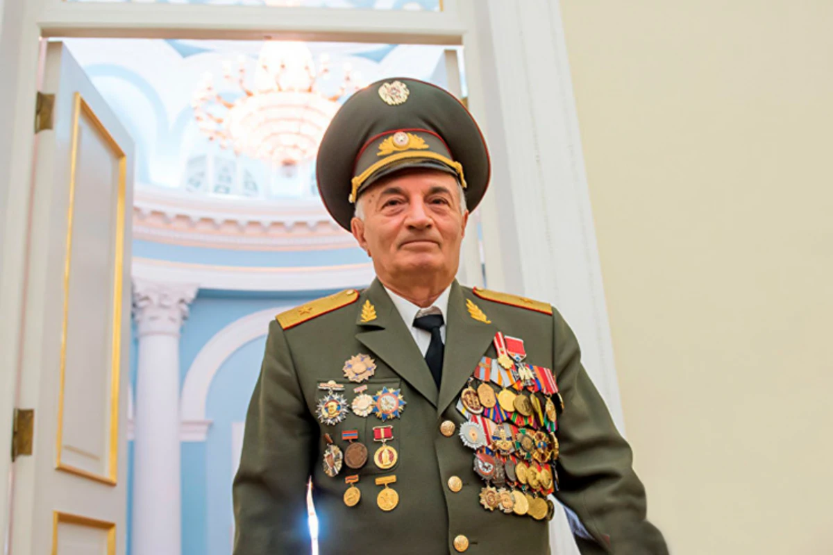 Умер известный армянский генерал Аркадий Тер-Тадевосян