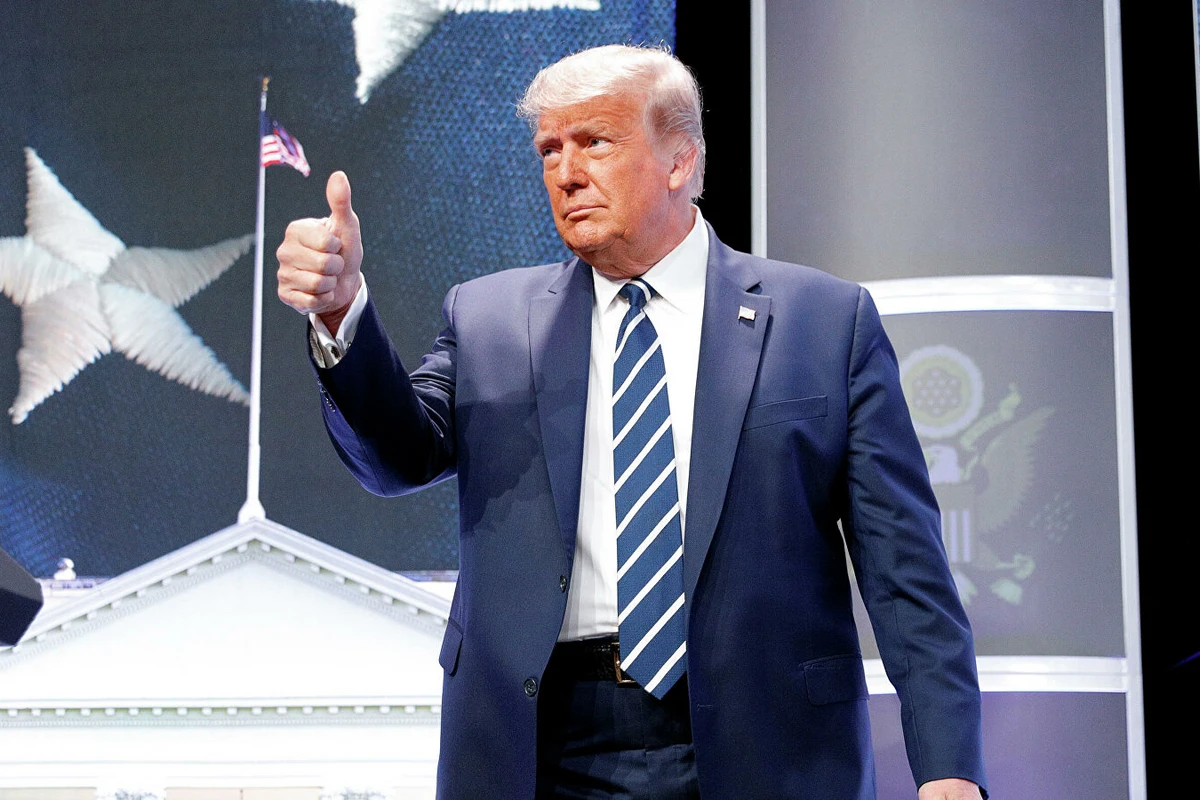 Трамп присоединился к новой социальной сети