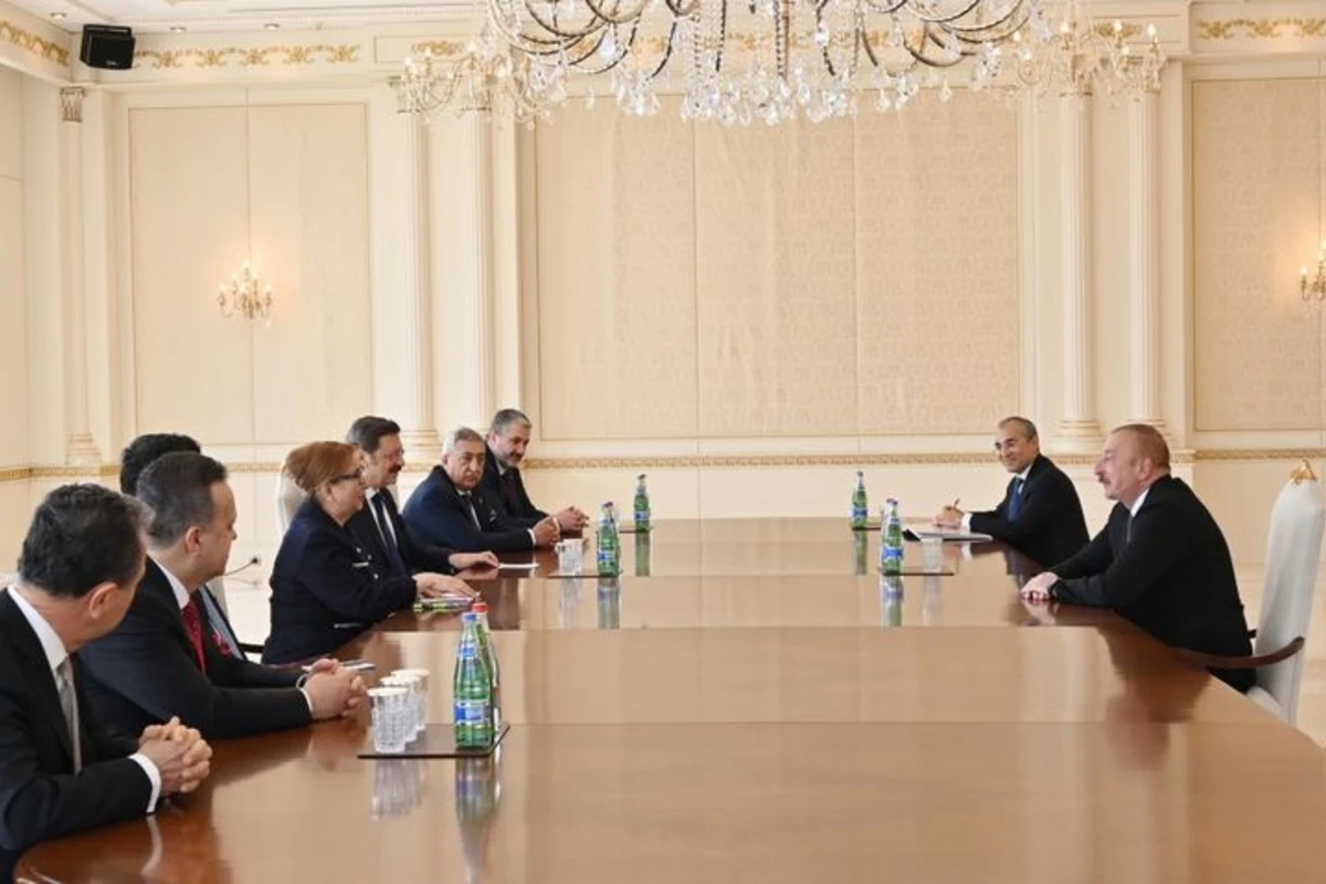Президент Ильхам Алиев принял министра торговли Турции - ФОТО