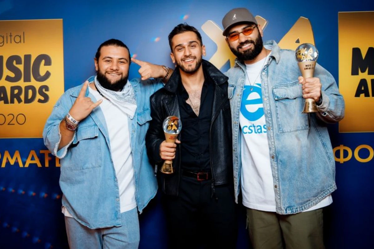 Самые известные азербайджанцы в России удостоены премии Zhara Music Awards - ФОТО Самые известные азербайджанцы в России удостоены премии Zhara Music Awards - ФОТО