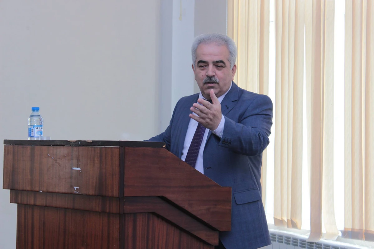 Azərbaycanda partiya sədrinin müavininin xanımı öldü, özü isə komadadır