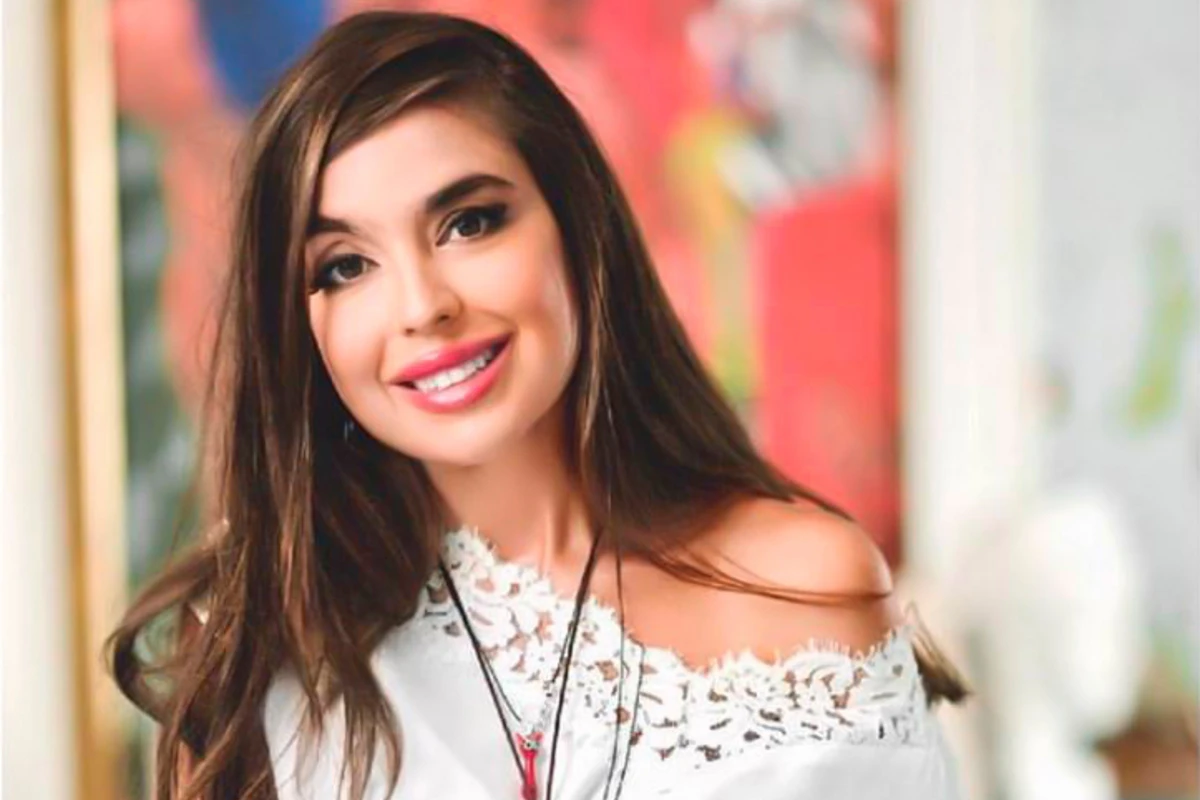 Leyla Əliyevanın “Tanrının səsini eşitmək istəyirəm” şeir kitabının təqdimatı olub - FOTO