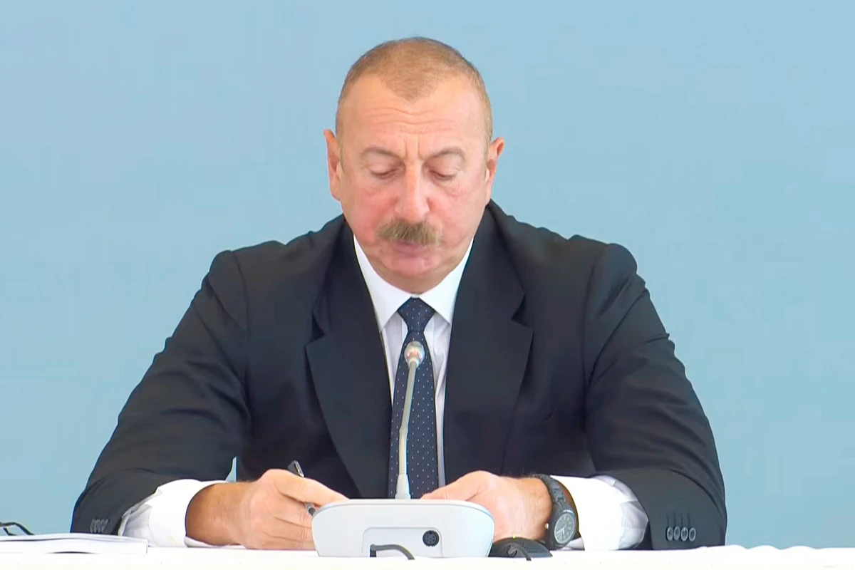 Prezident: Atəşkəs əldə olunmasına baxmayaraq, münaqişə ilə bağlı çoxlu suallar qalmaqdadır