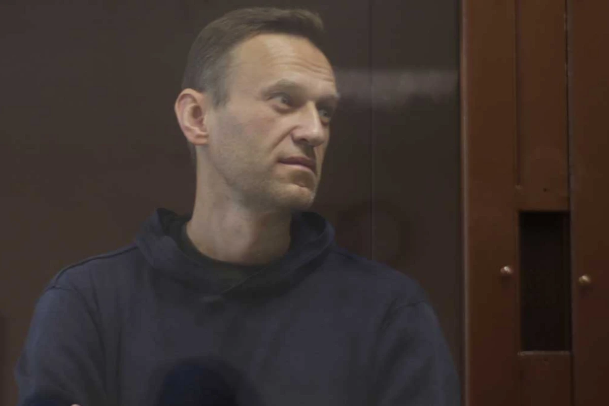 Навальный решил судиться с колонией: Мне не дают мой Коран. И это бесит