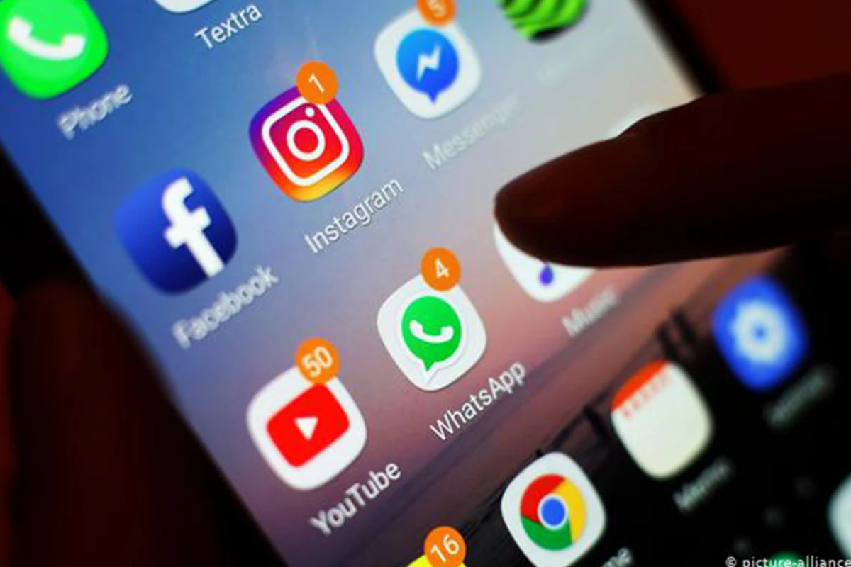 “WhatsApp” işlədənlərin NƏZƏRİNƏ: Hesabınızı itirə bilərsiniz