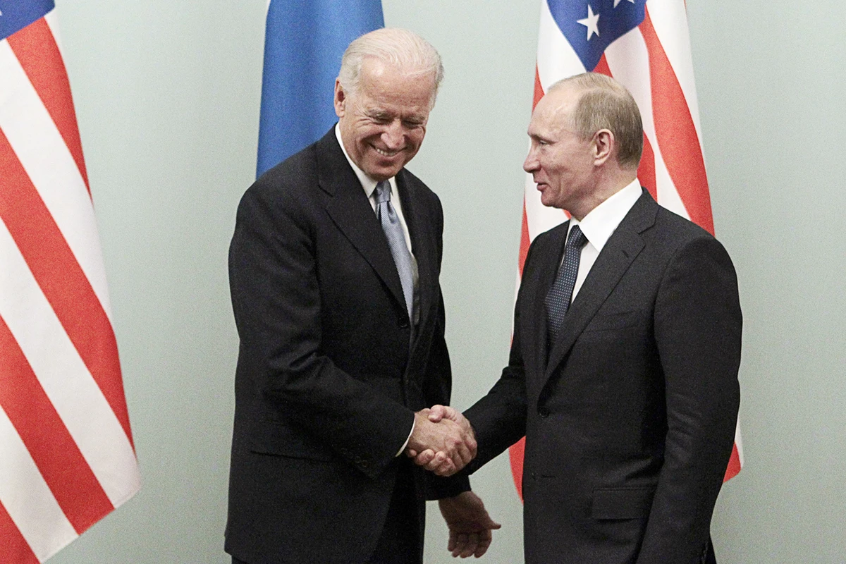 Путин и Байден поговорили по телефону