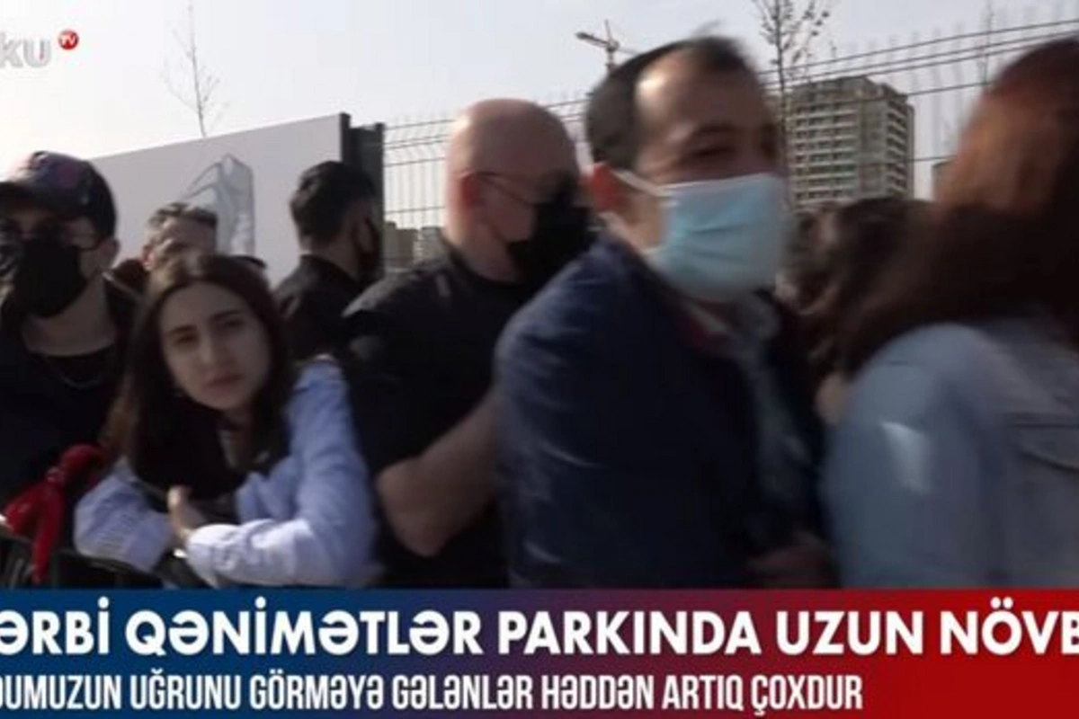 Hərbi Qənimətlər Parkına insan axını: Girişdə uzun növbə yarandı - VİDEO